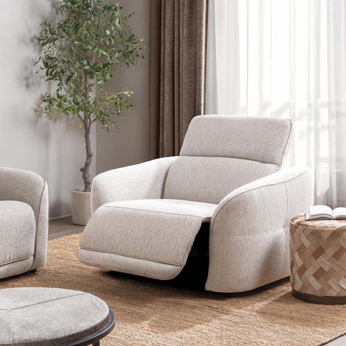 Ostend Power Recliner
