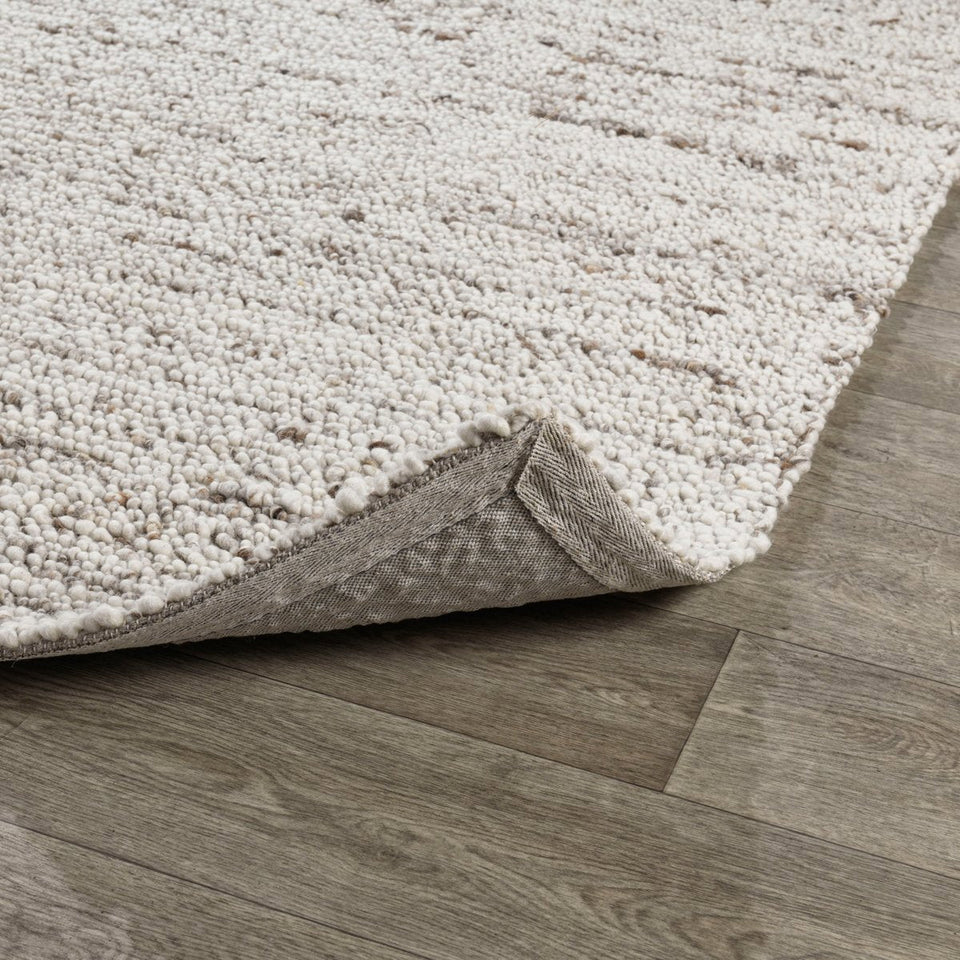 Loomis Rug