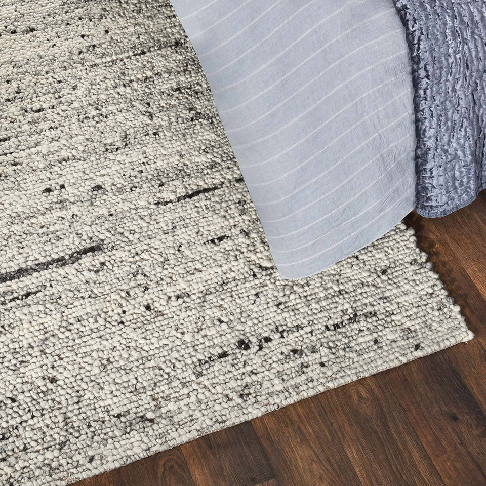 Loomis Rug