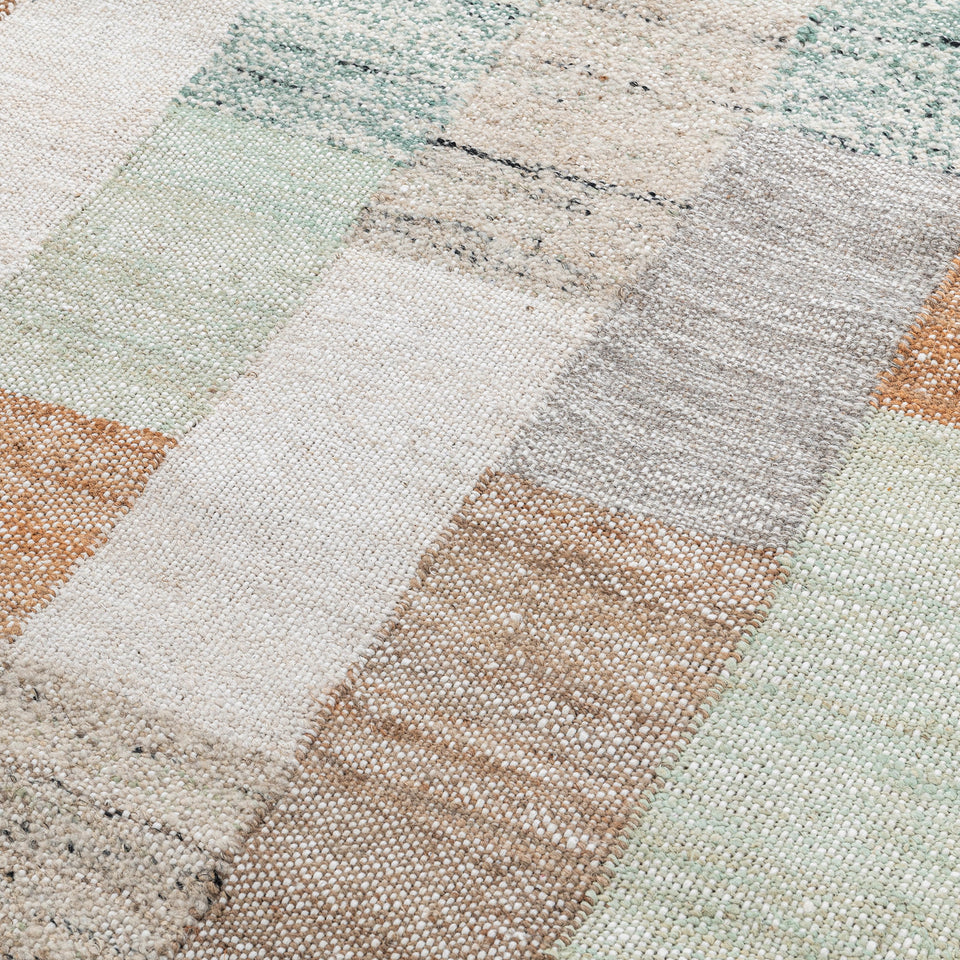 Ritsa Rug