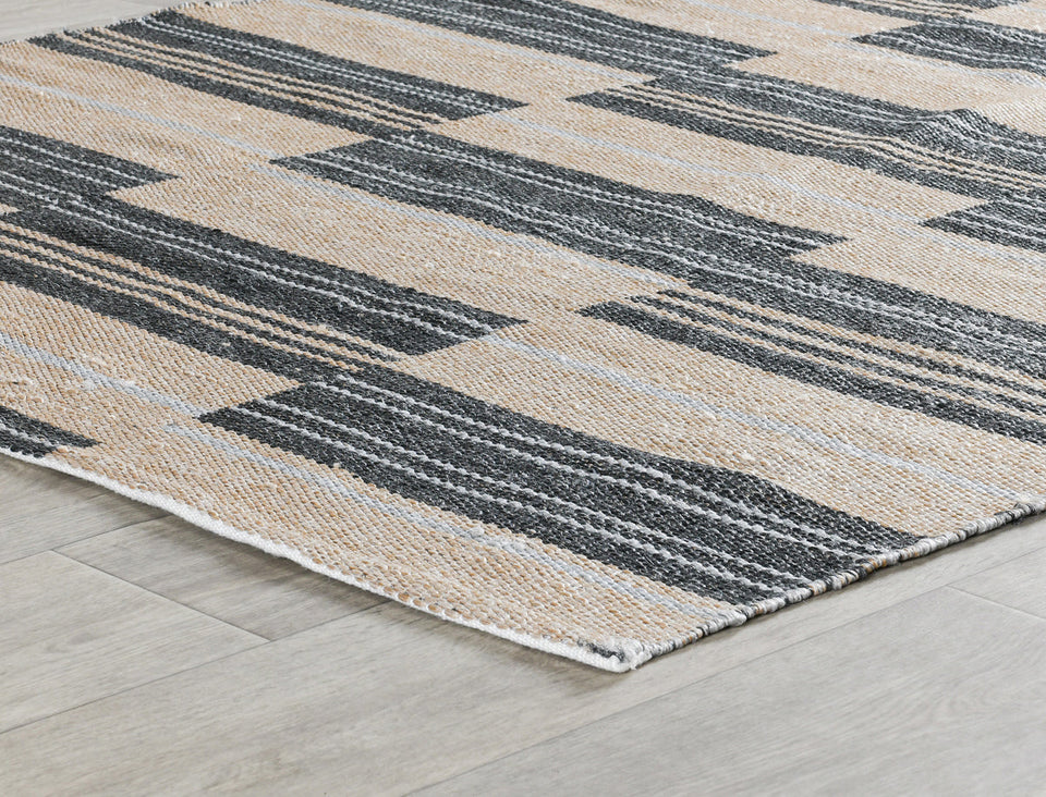 Indoor/Outdoor Colton Rug