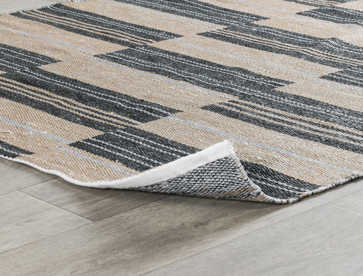 Indoor/Outdoor Colton Rug