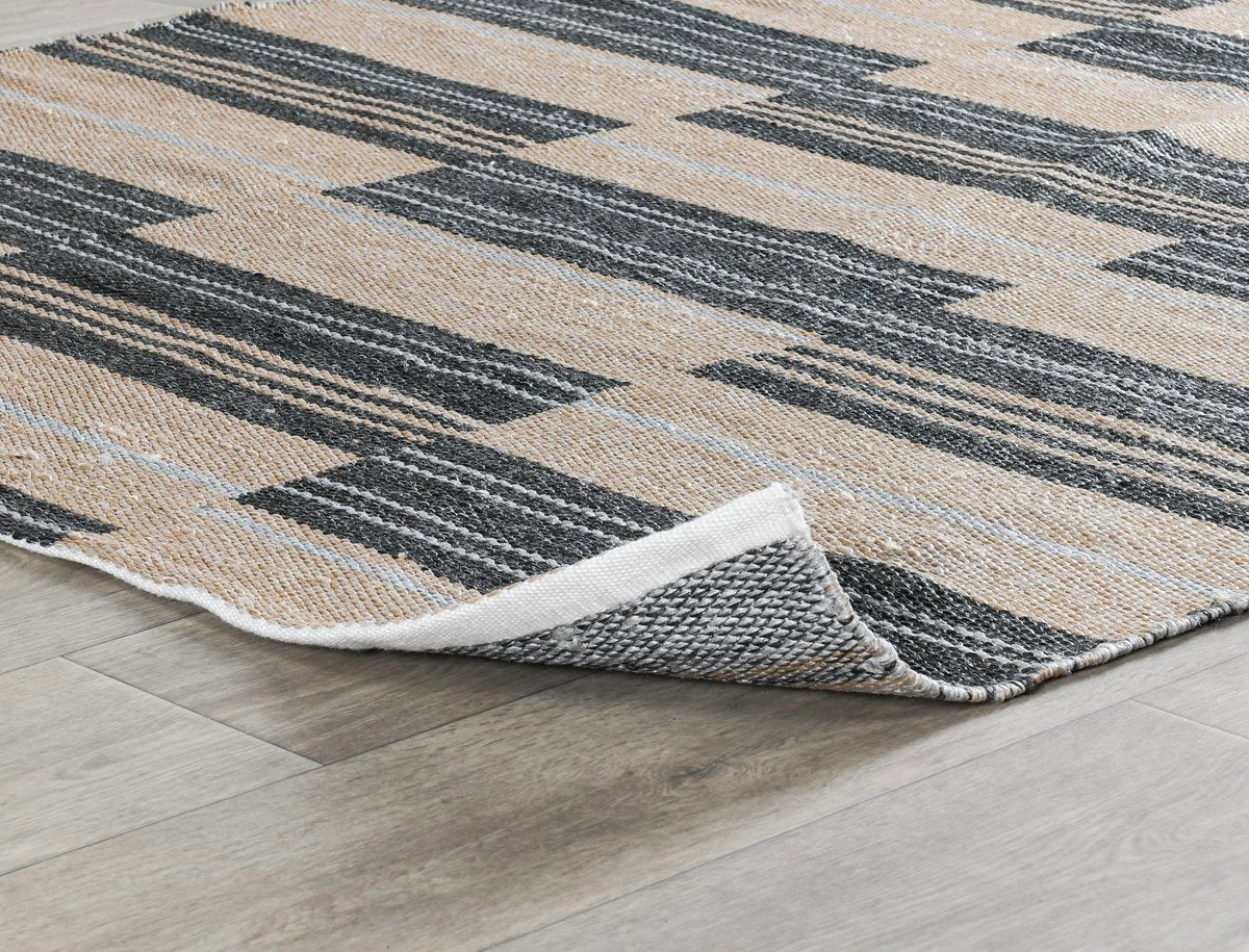 Indoor/Outdoor Colton Rug