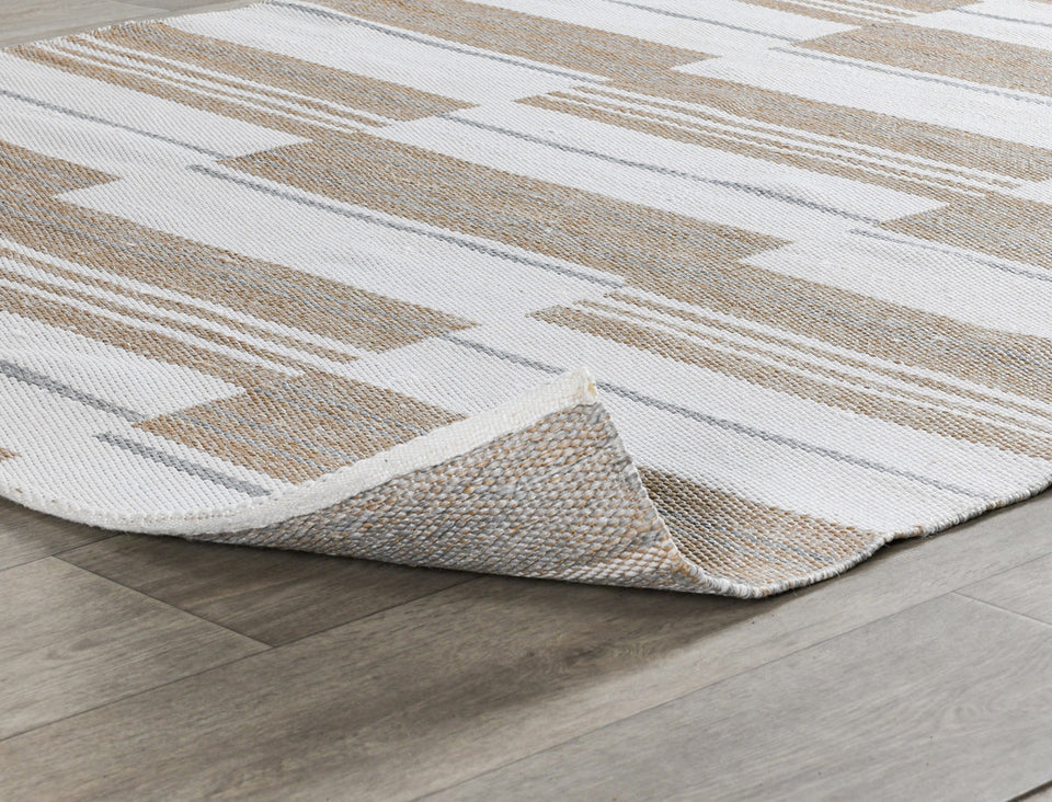Indoor/Outdoor Colton Rug