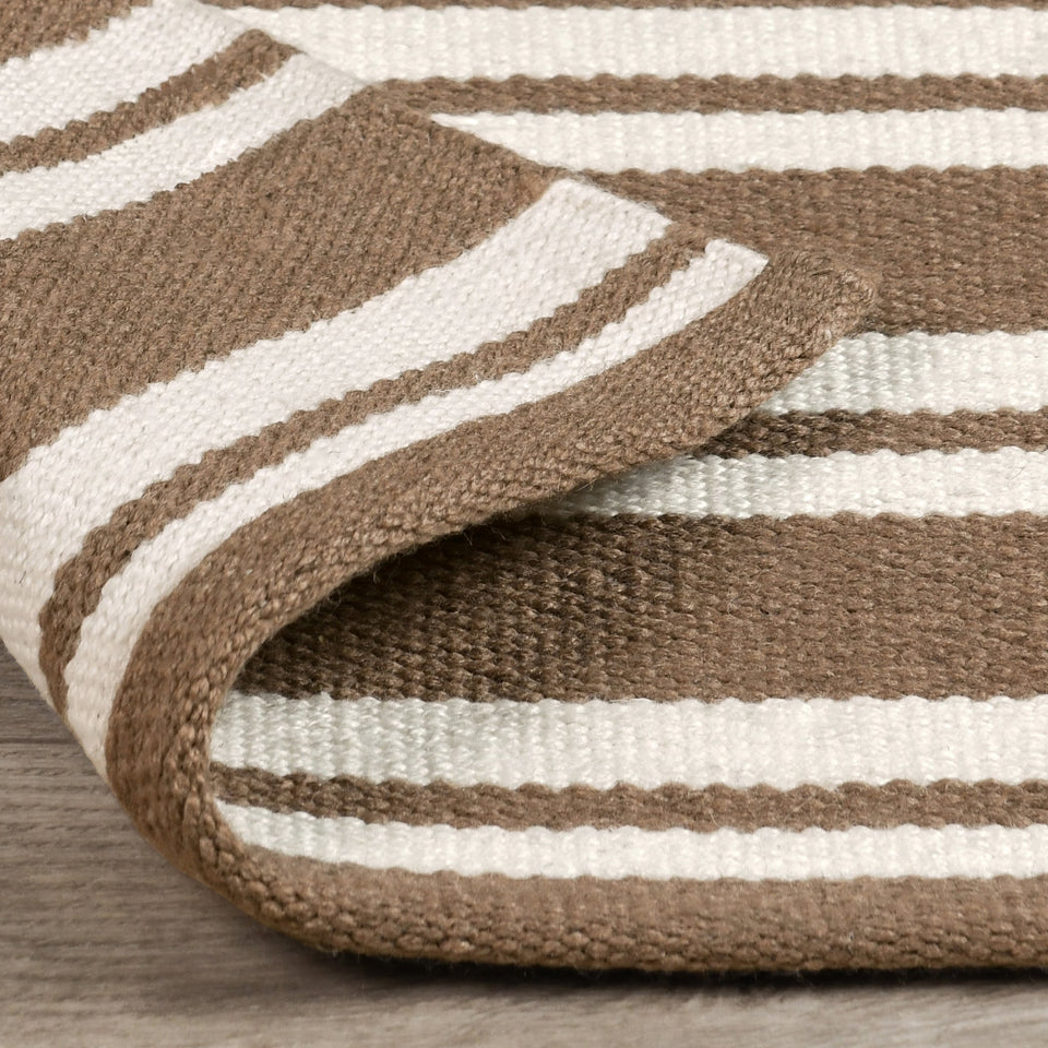 Performance Palma Rug