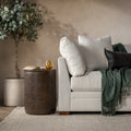 Andra Accent Table