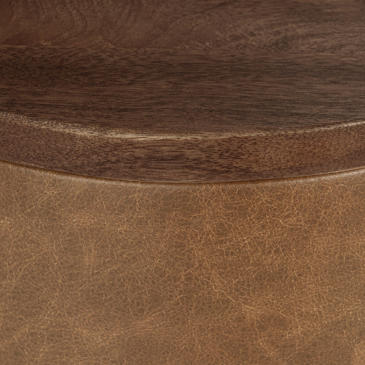 Andra Accent Table