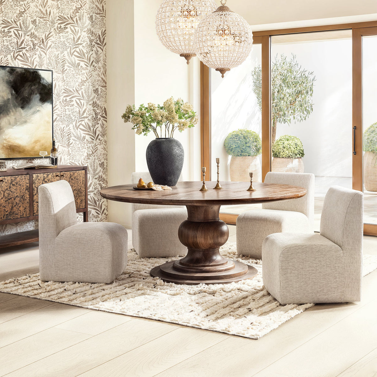 Hera Dining Table