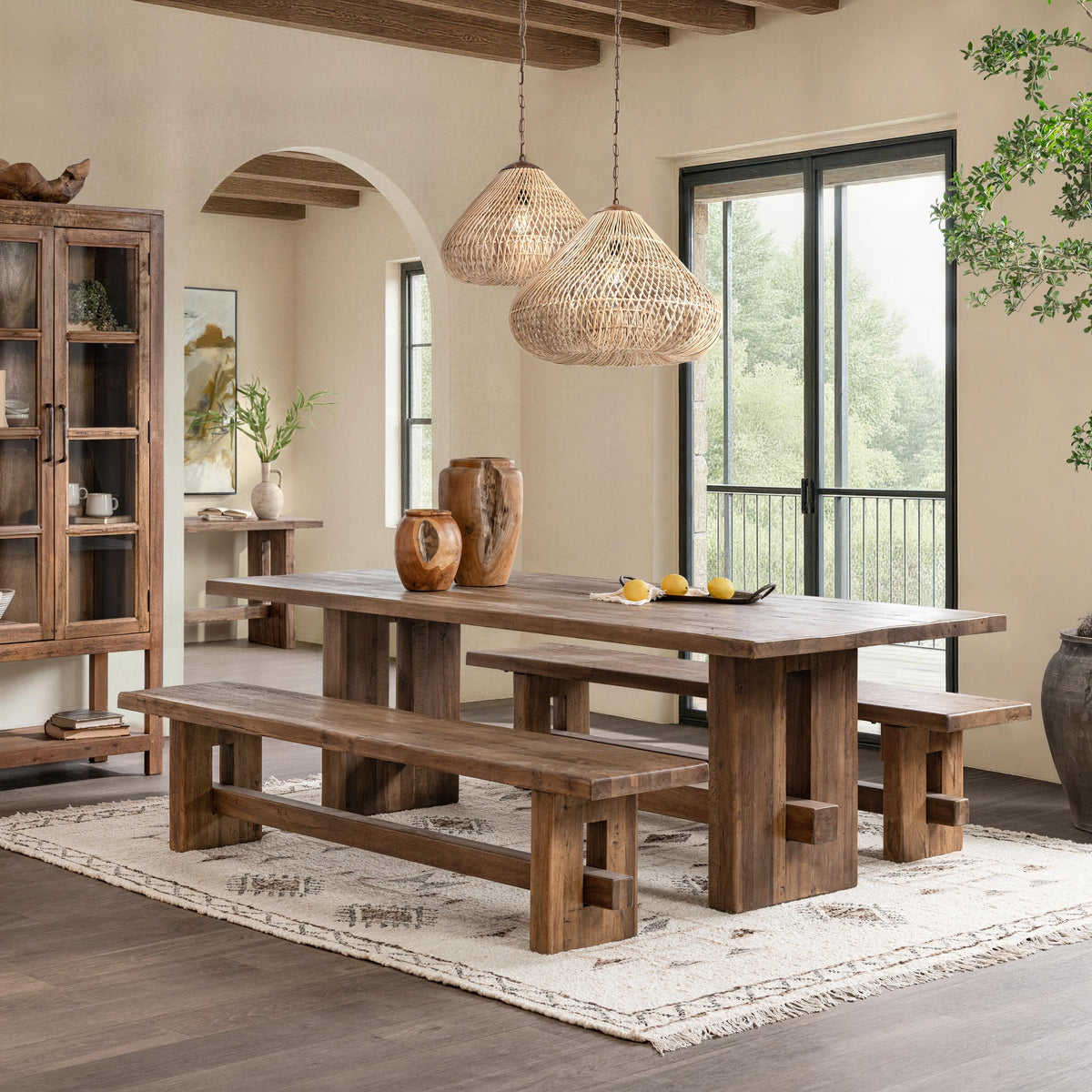Mantova Dining Table