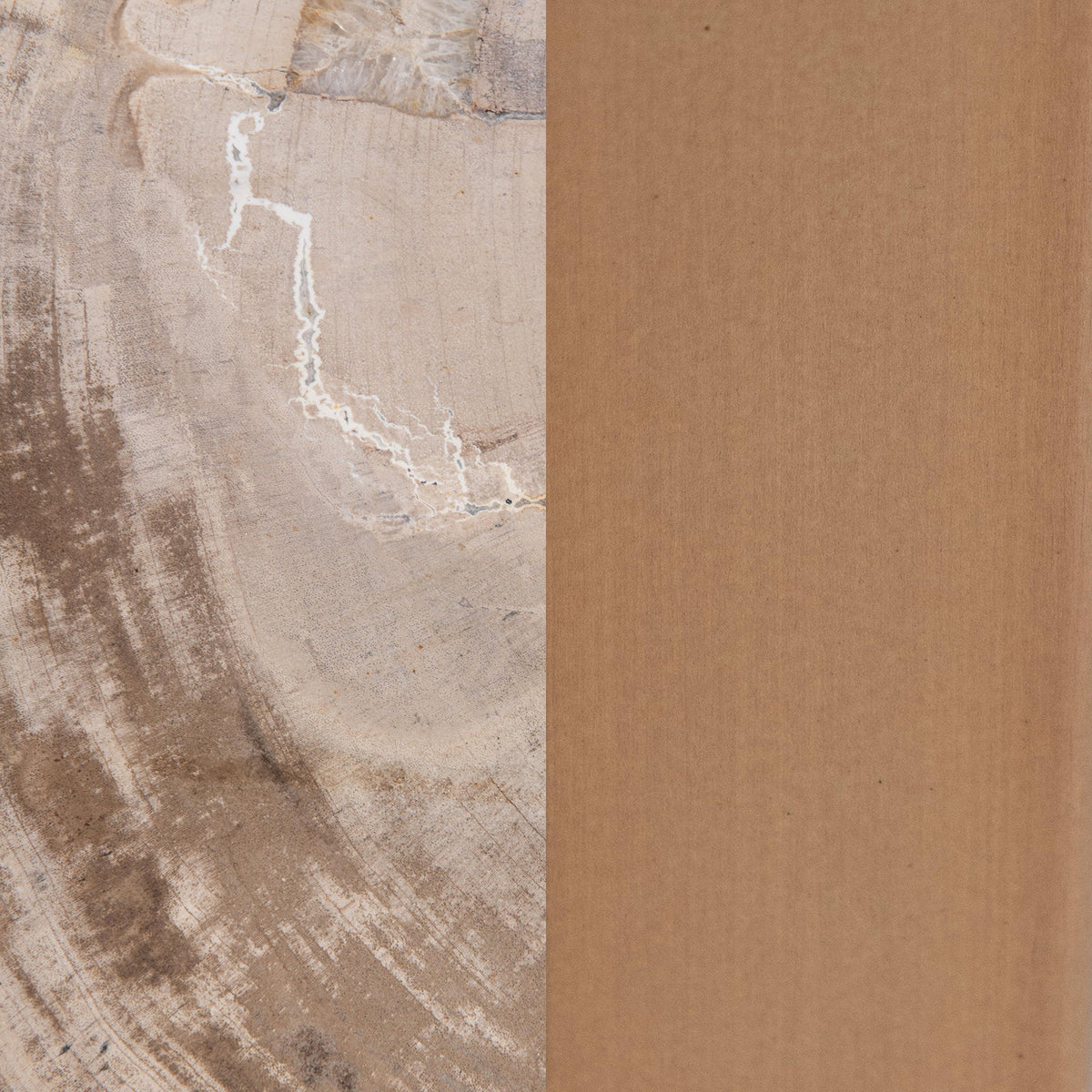 Alliza Accent Table