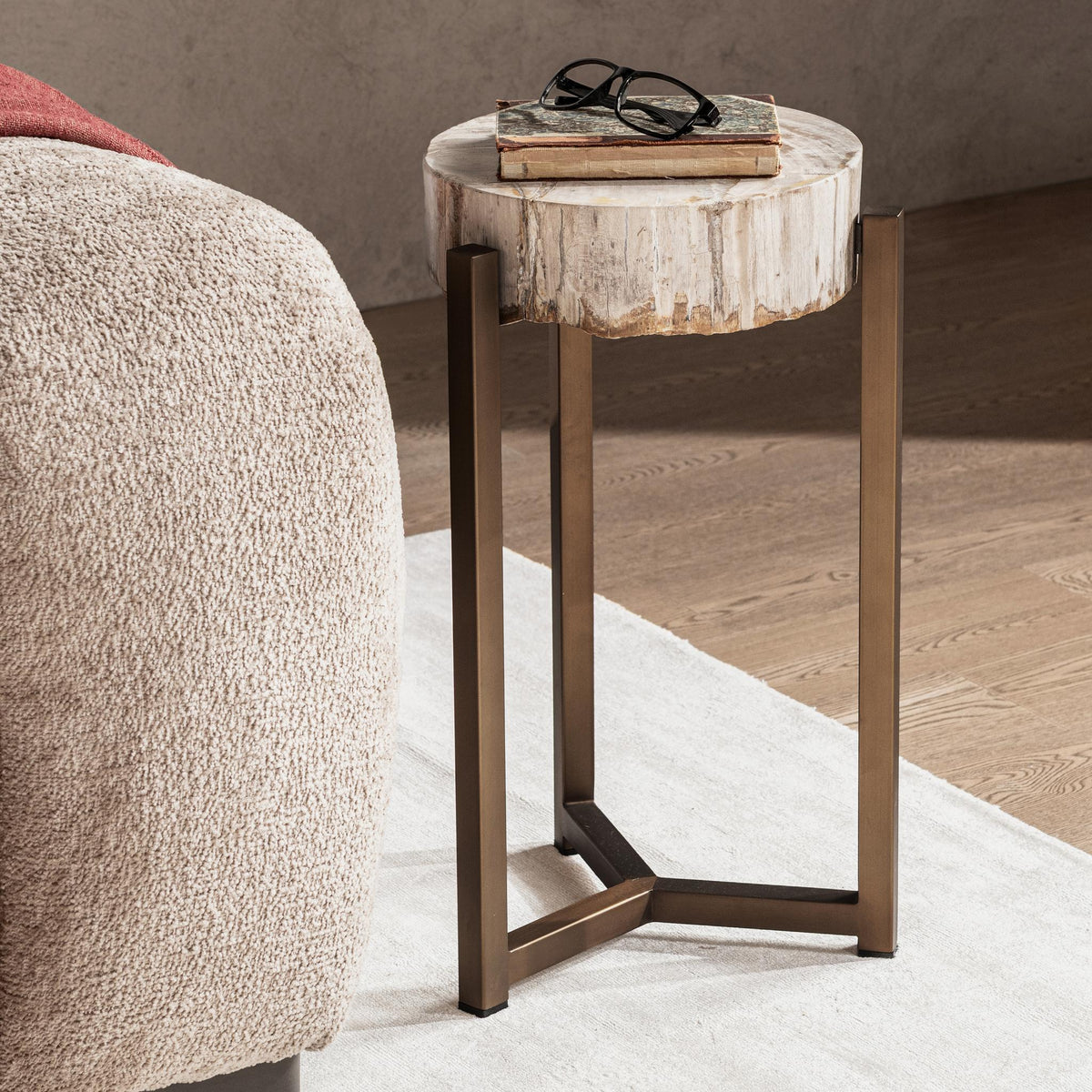 Alliza Accent Table