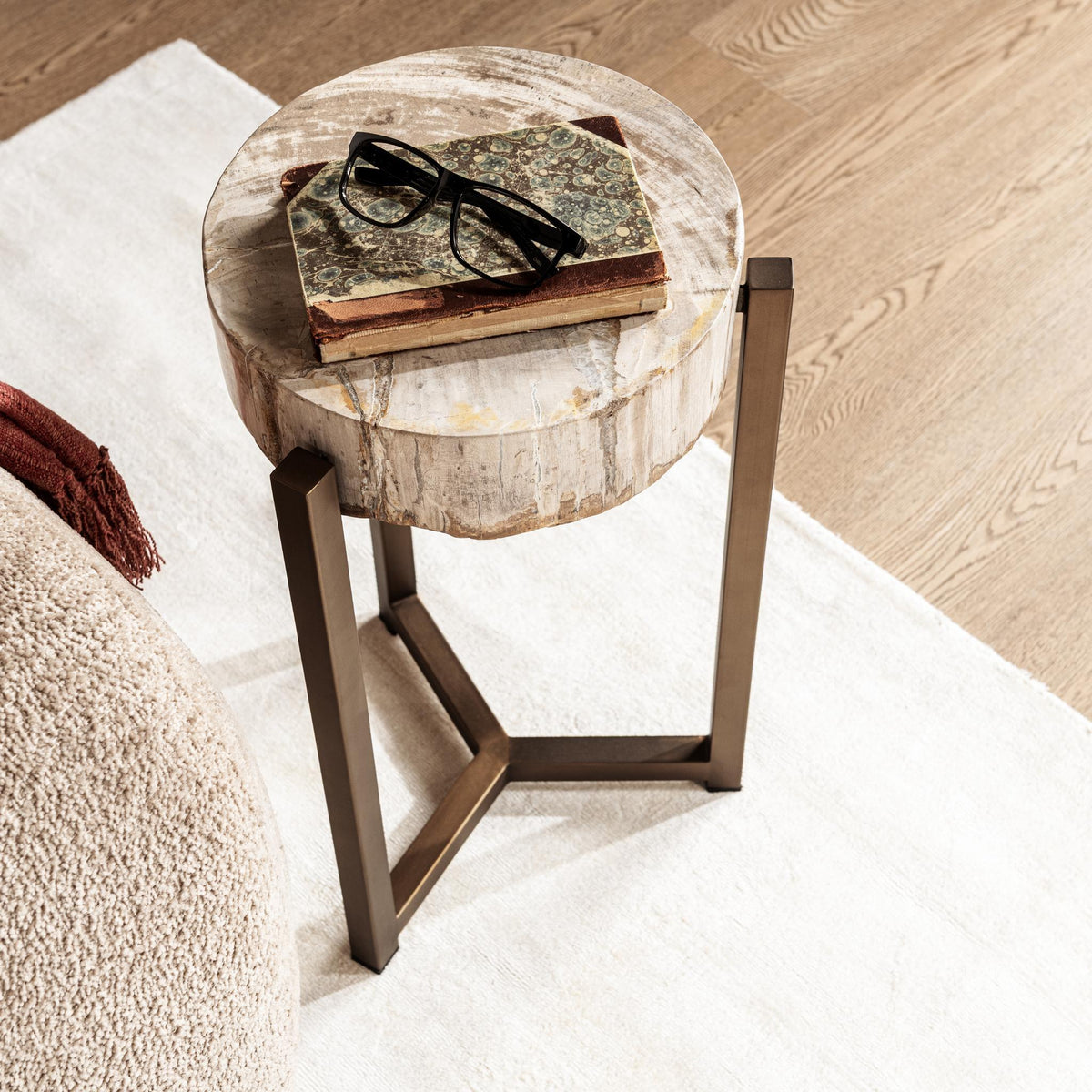 Alliza Accent Table