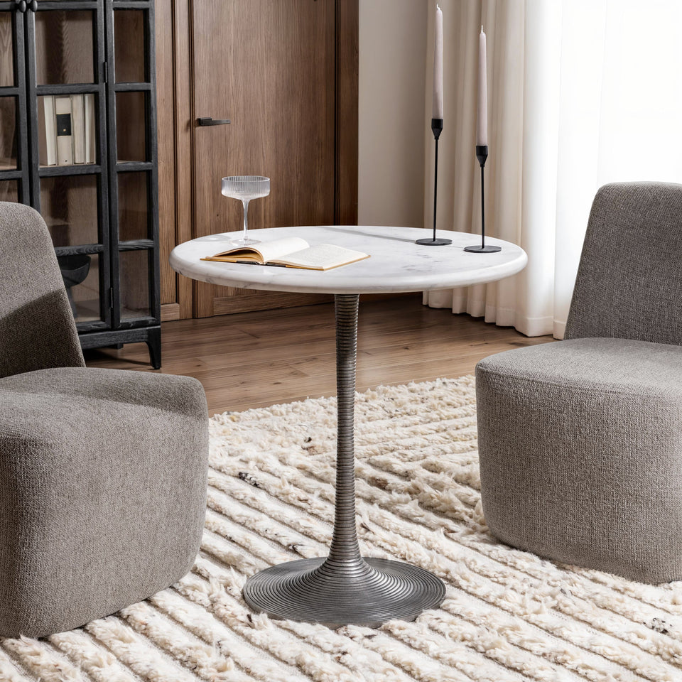Hannabelle Dining Table