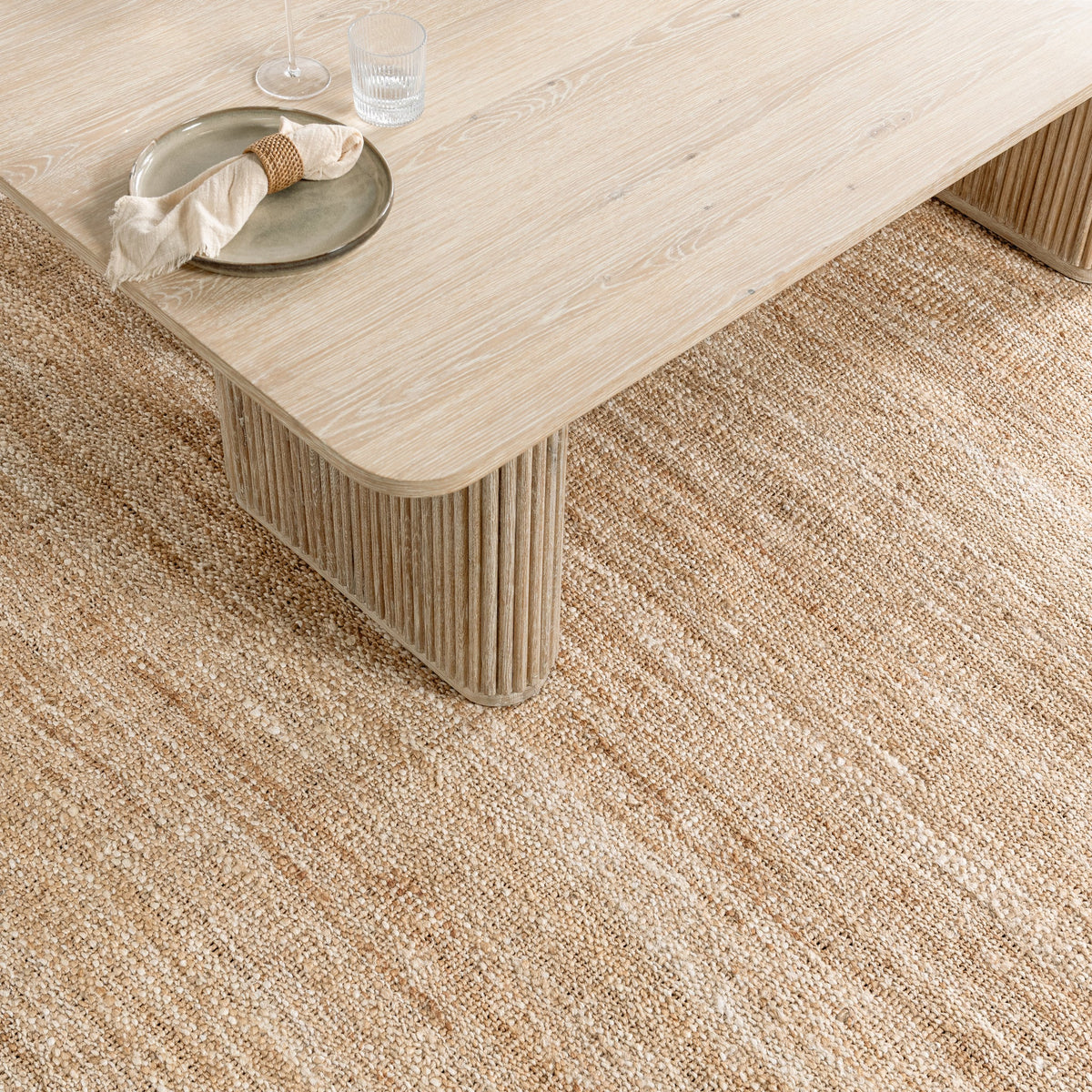 Vander Dining Table