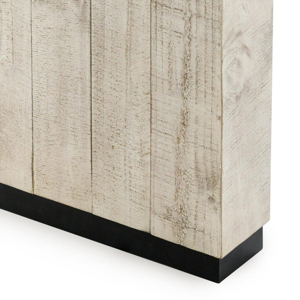 Lynx Dining Table