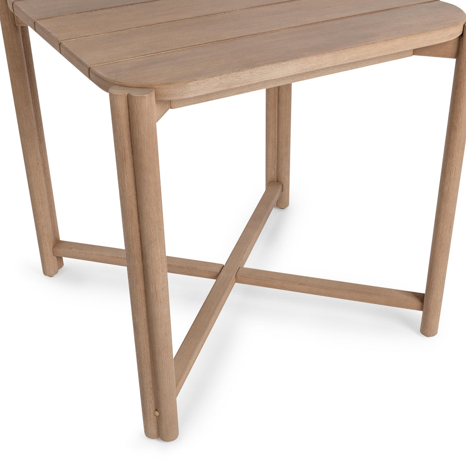 Oliver Outdoor Gathering Table