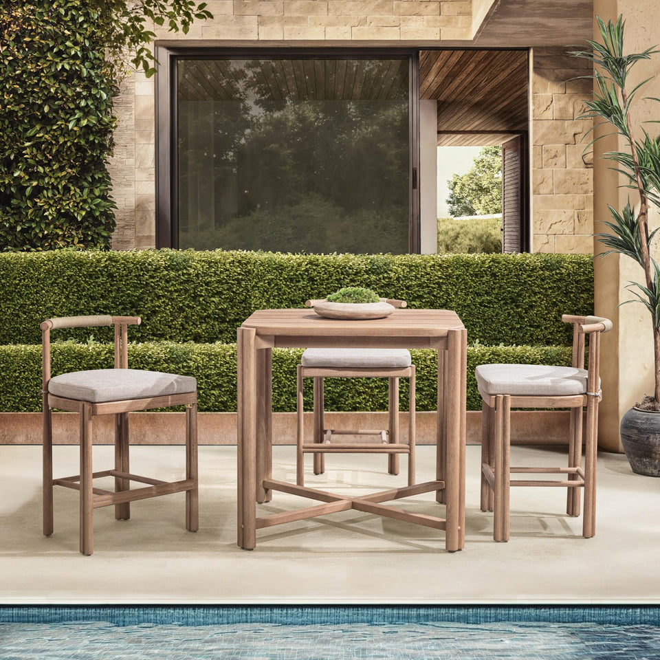 Oliver Outdoor Gathering Table