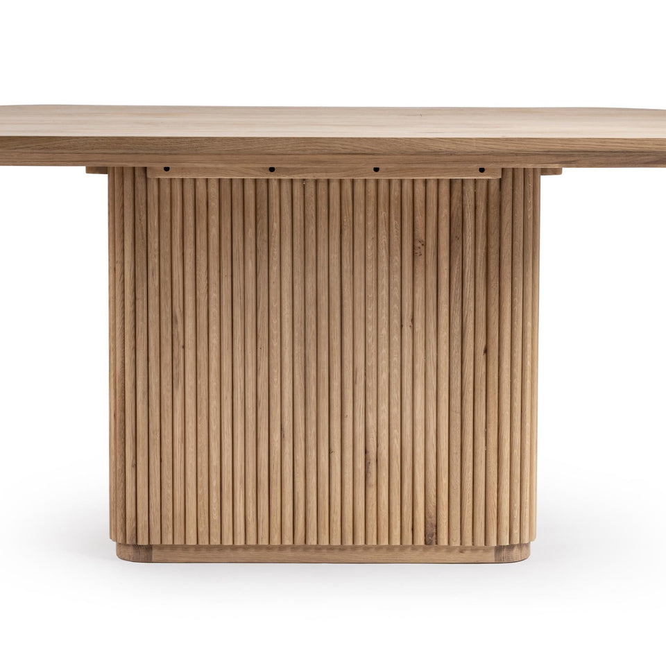 Vander Dining Table
