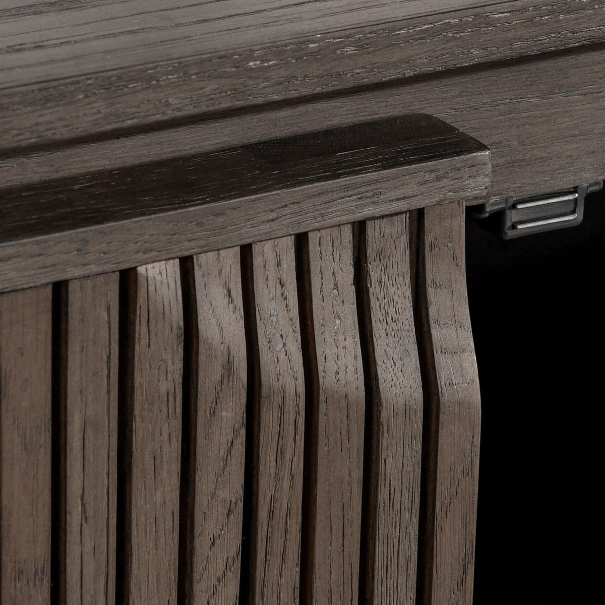 Roya Cabinet