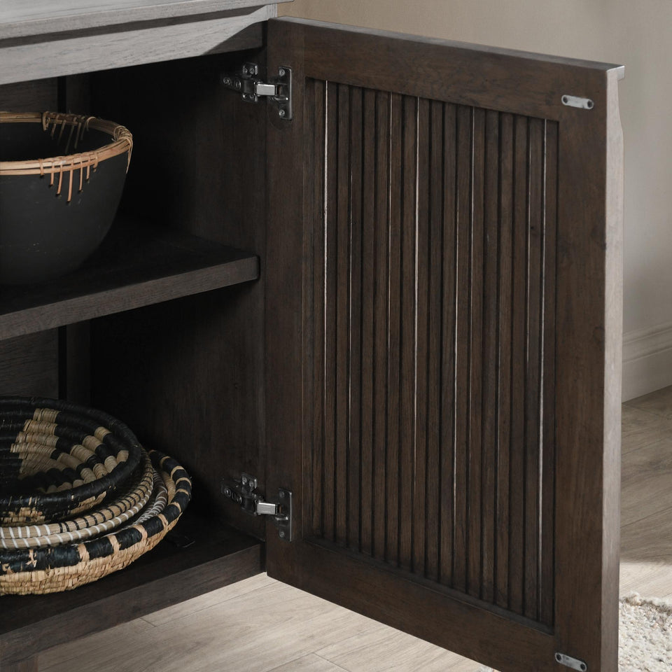 Roya Cabinet
