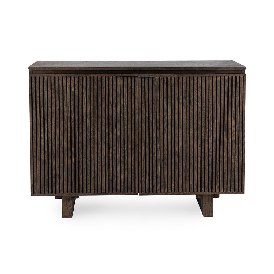 Roya Cabinet