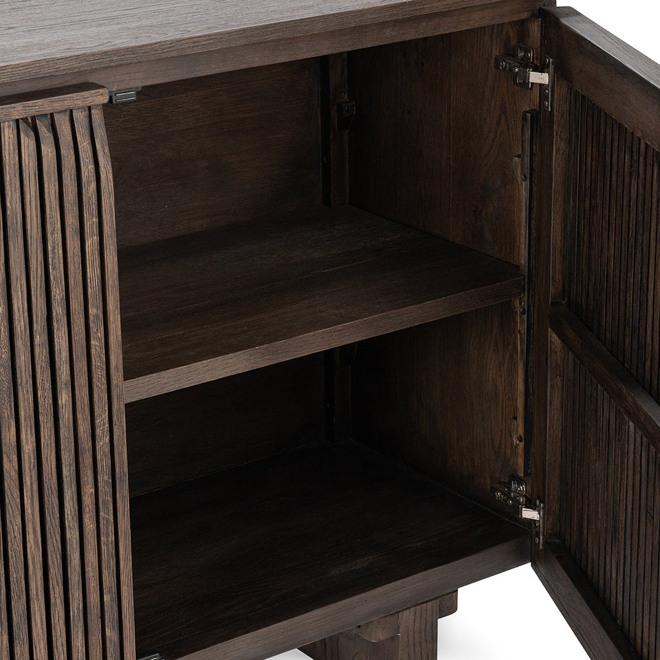 Roya Cabinet