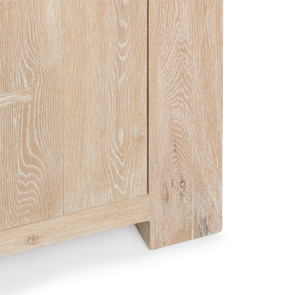 Bristol Cabinet