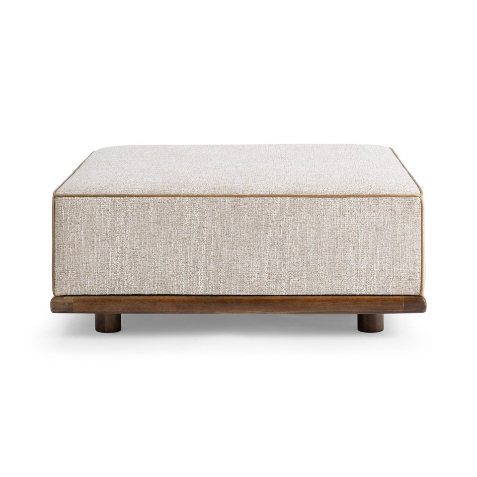 Ellerie Ottoman