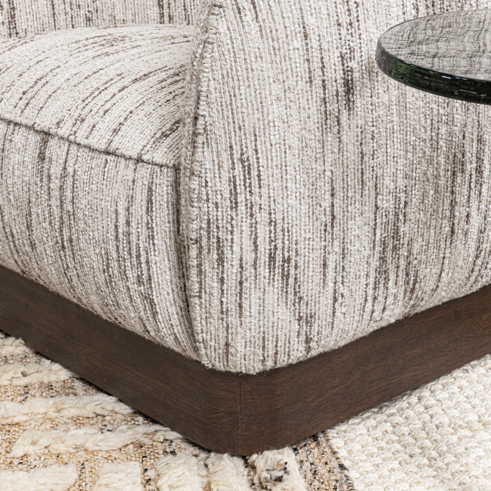 Rinner Swivel Chair