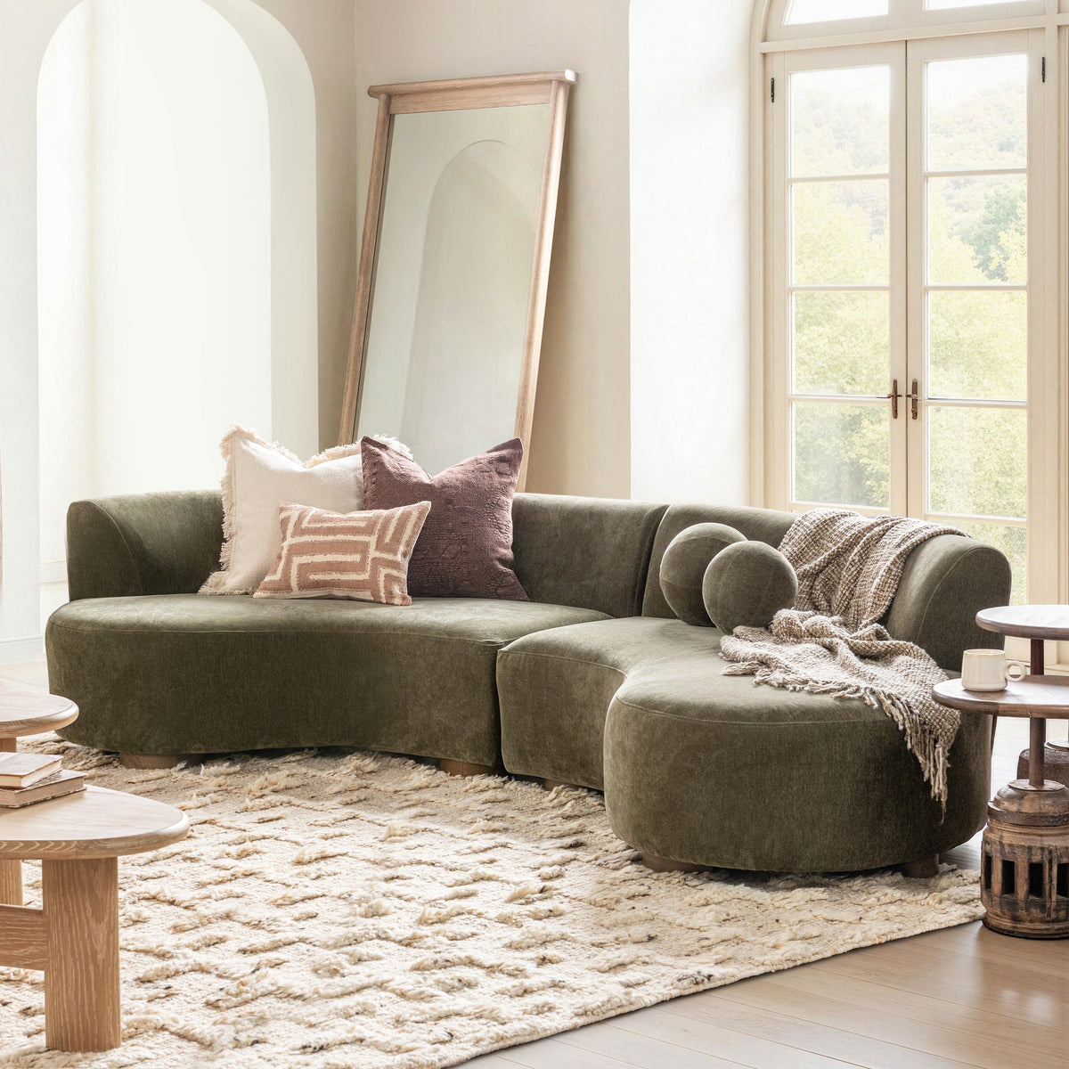 Octavia 2 Piece Sectional