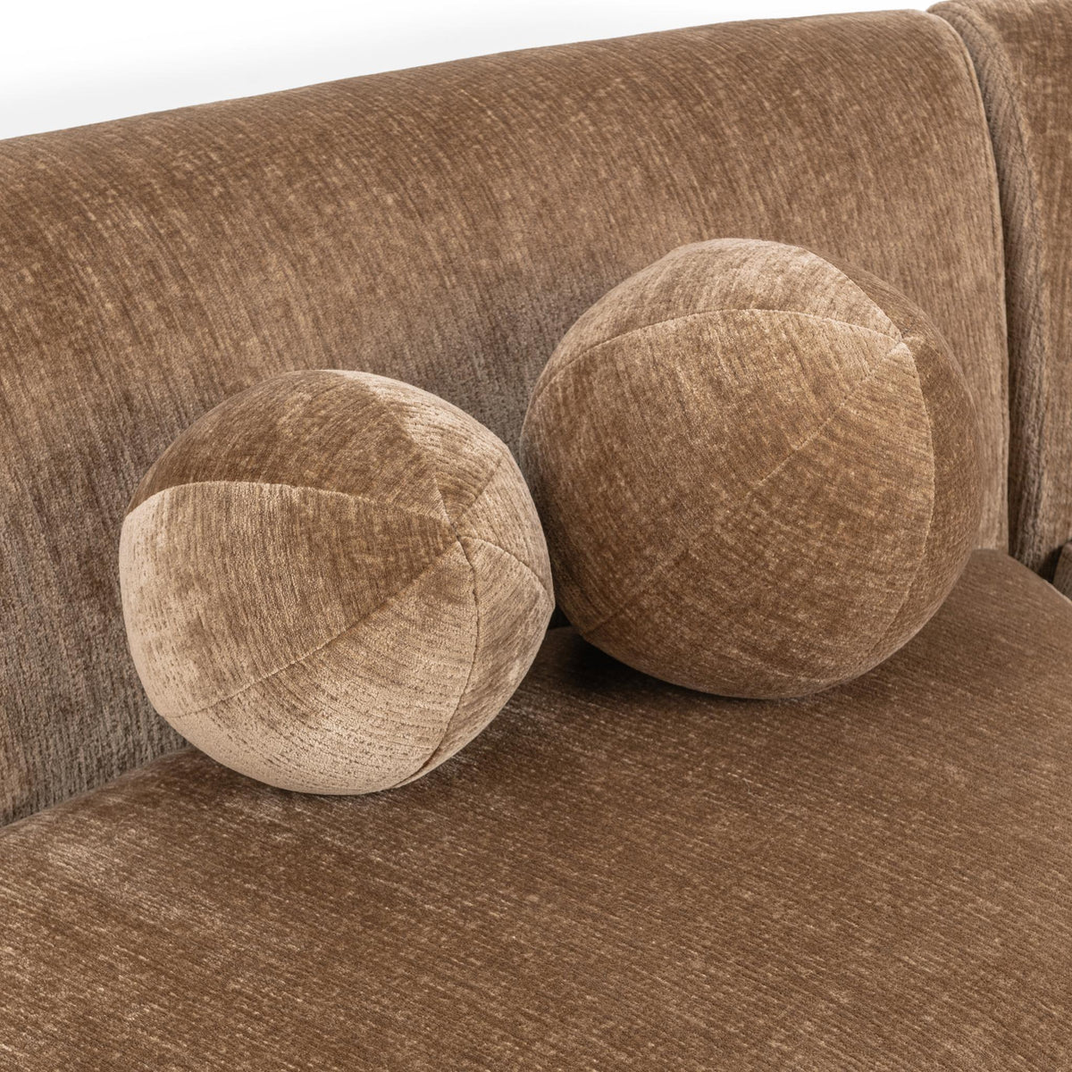 Octavia 2 Piece Sectional