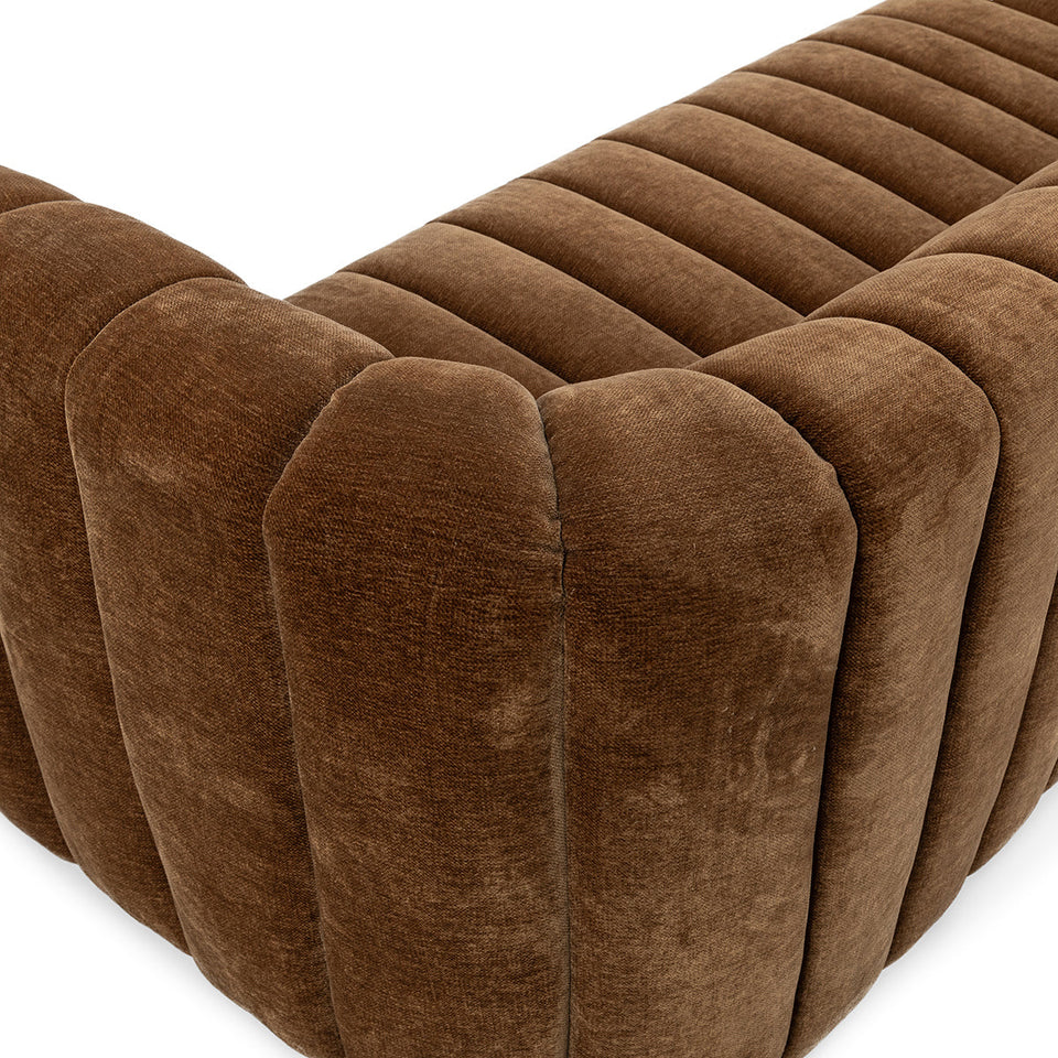 Vanty Sofa