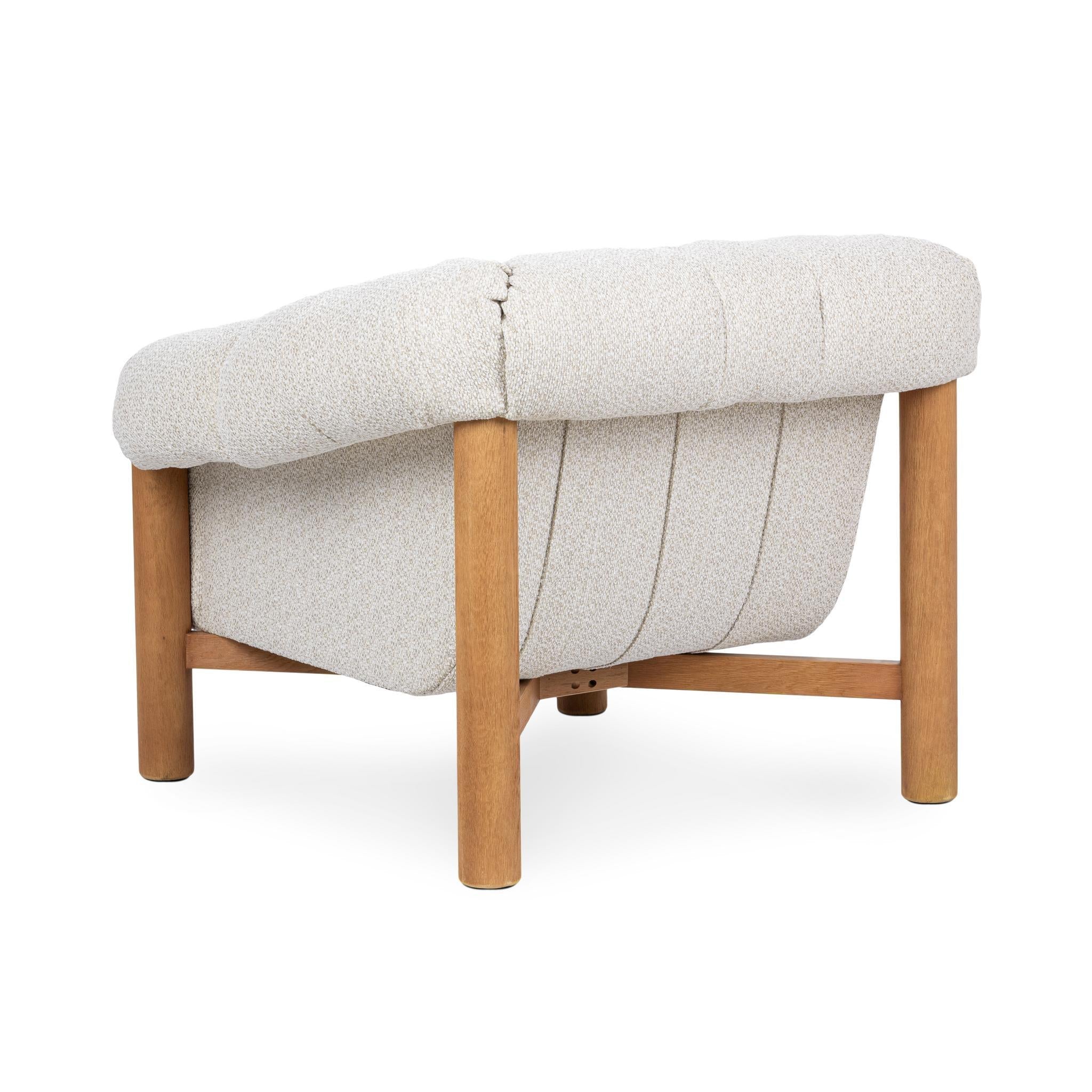 Sansa Accent Chair – Classic Home