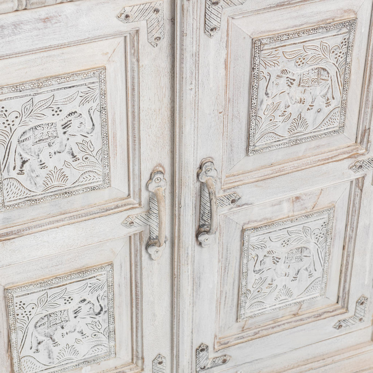 Arish Cabinet