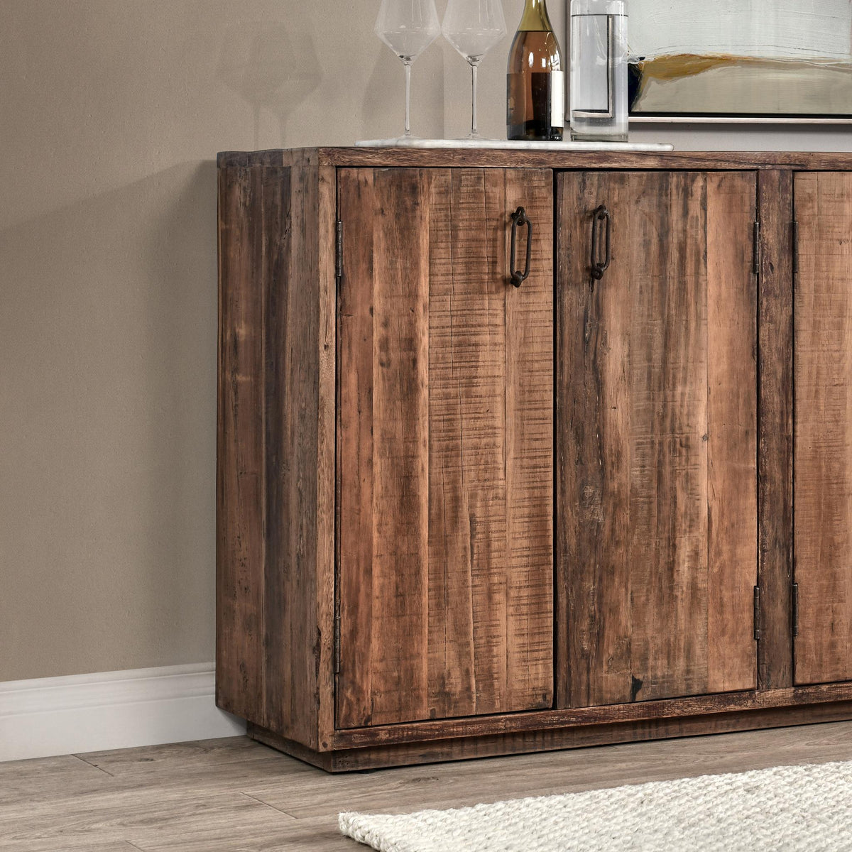 Cleo Cabinet