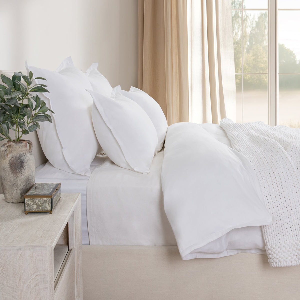 Arcadia Duvet Collection