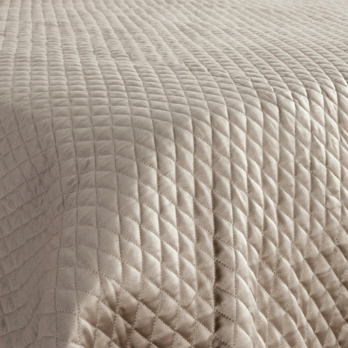 Diamond Quilt Collection