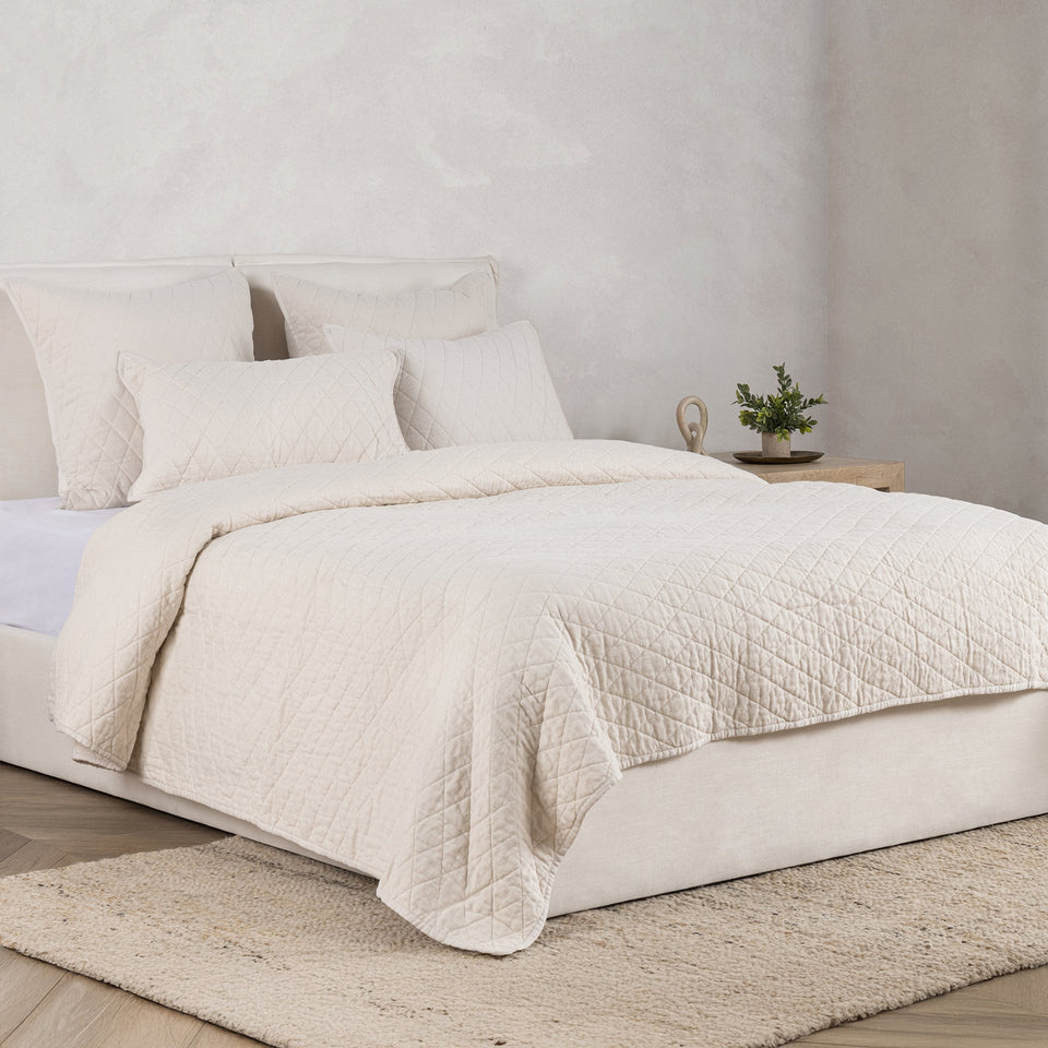 Vintage Lana Quilt Collection