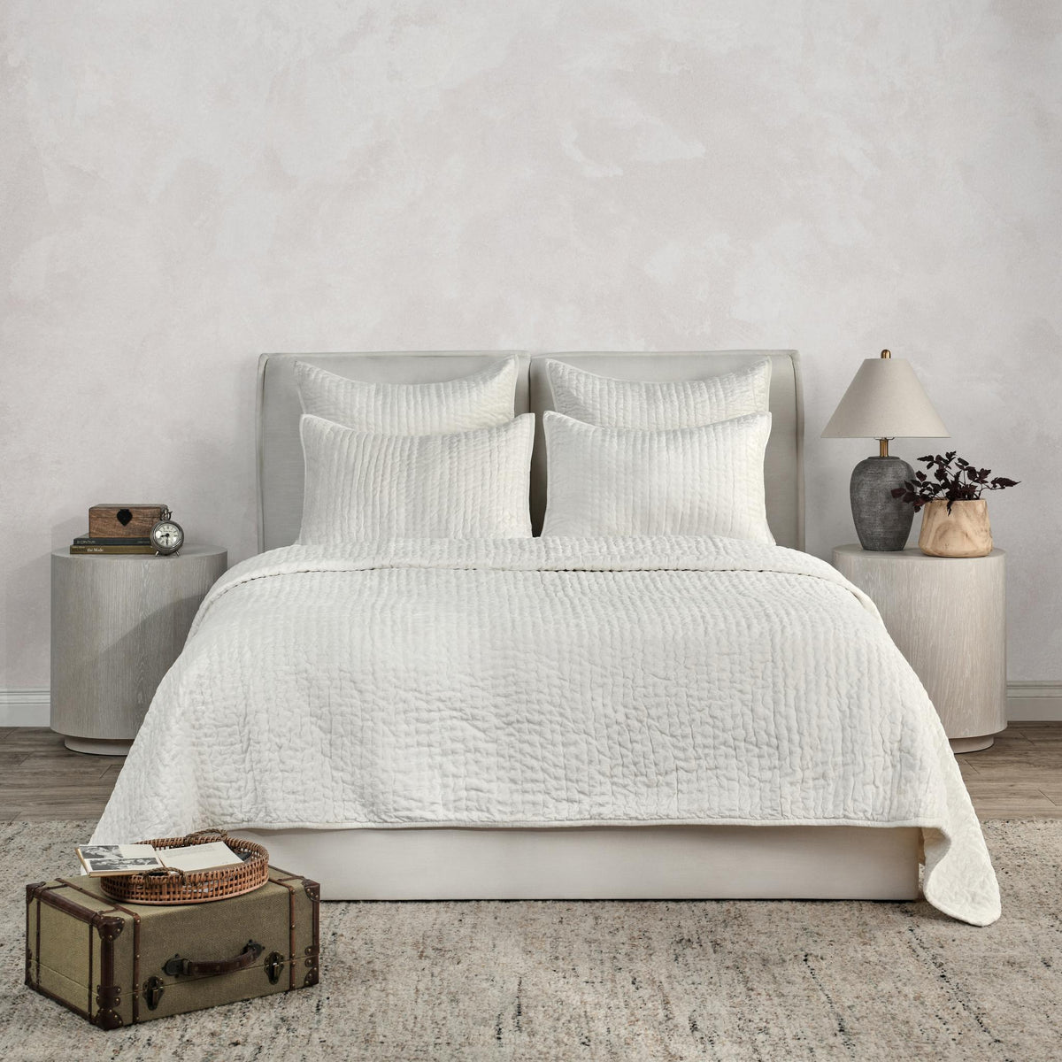 Bari Velvet Quilt Collection