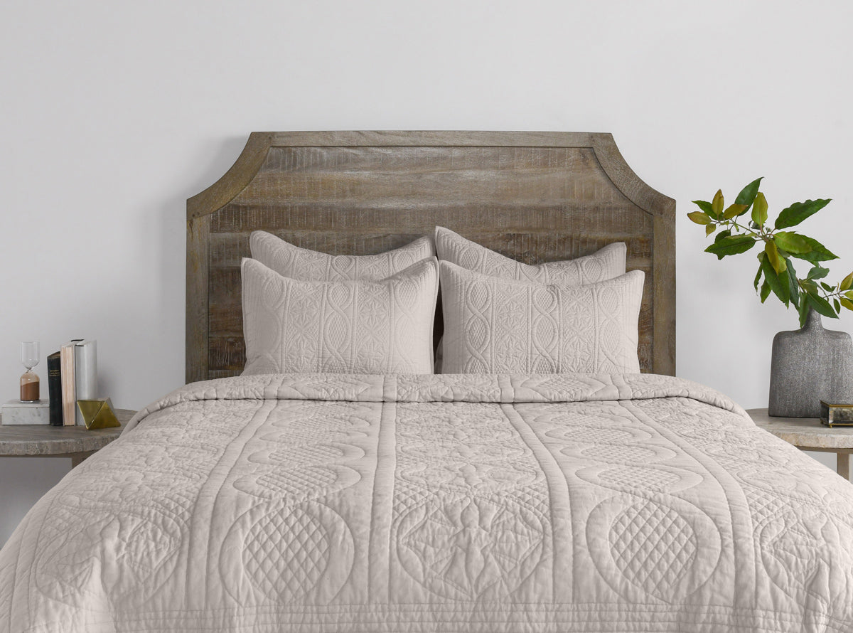 Anessa Quilt Collection