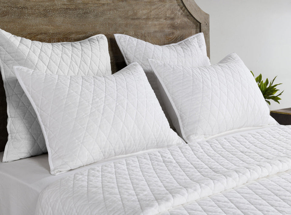 Vintage Lana Quilt Collection