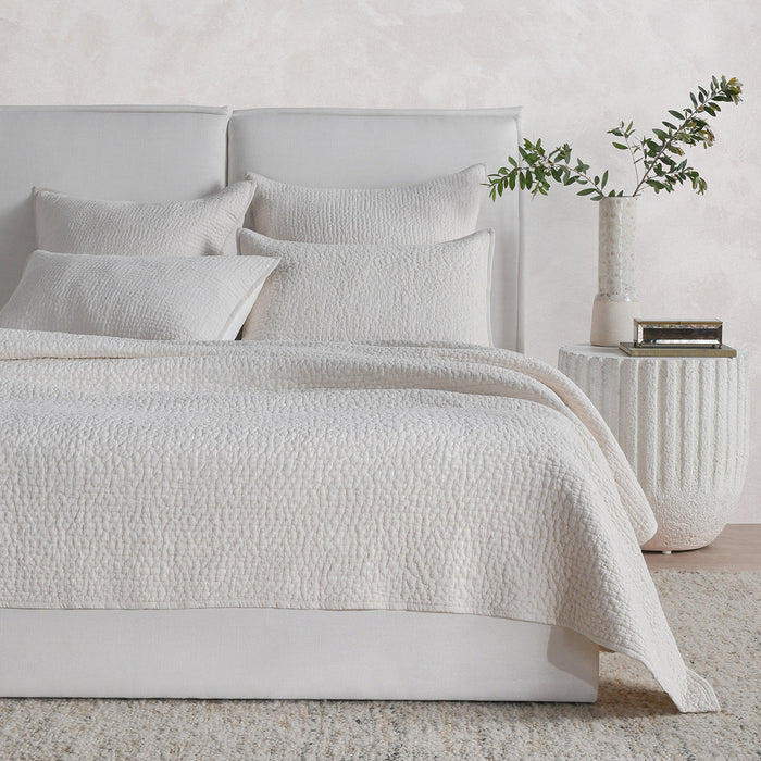Danica Quilt Collection