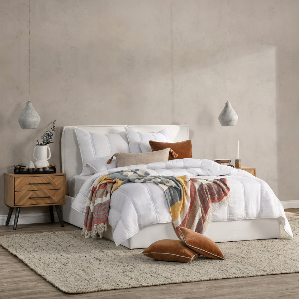 Rowen Quilt Collection