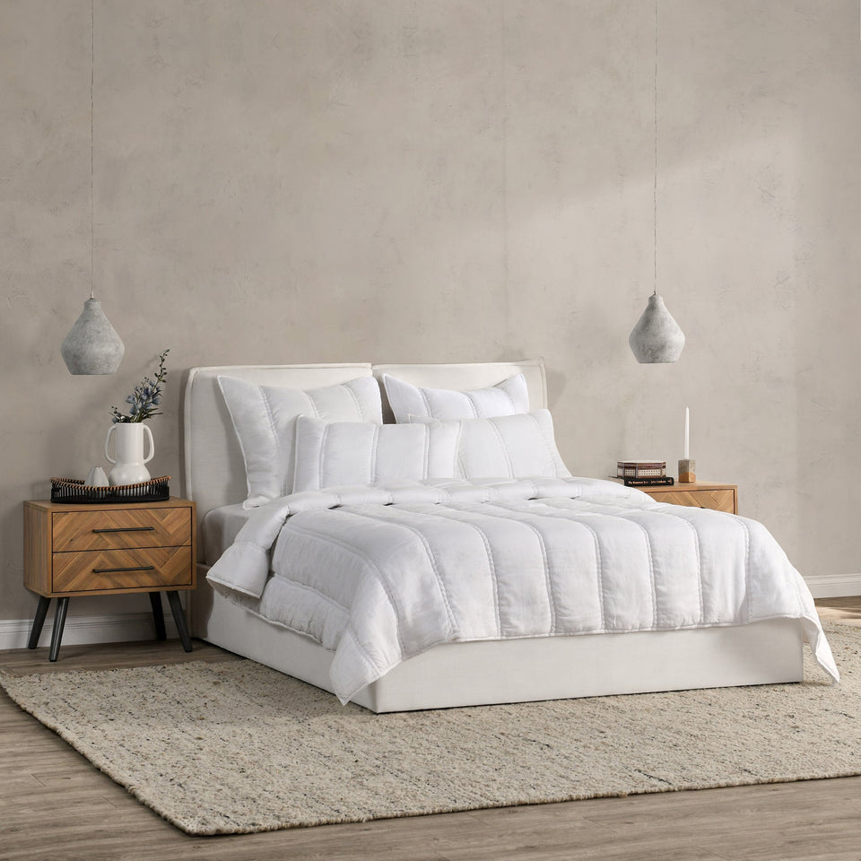 Rowen Quilt Collection