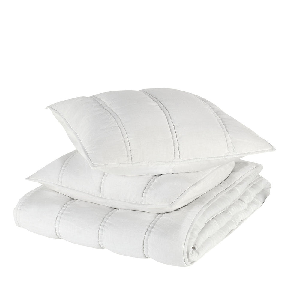 Rowen Quilt Collection