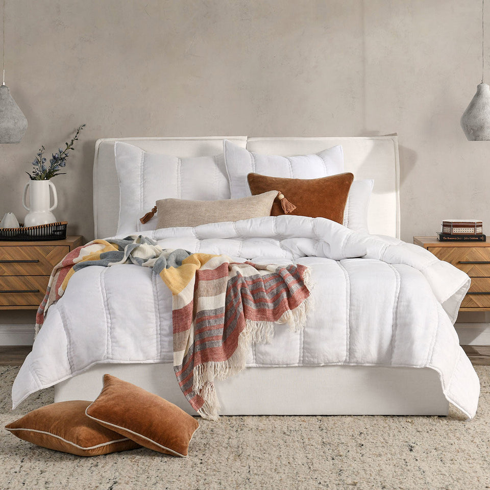 Rowen Quilt Collection