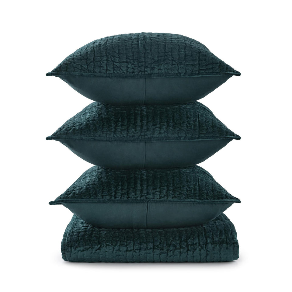 Bari Velvet Quilt Collection