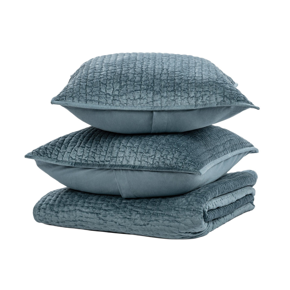 Bari Velvet Quilt Collection