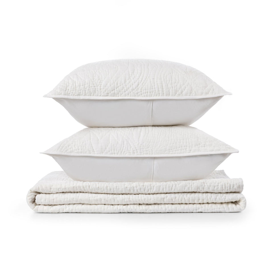 Berkshire Linen Quilt Collection