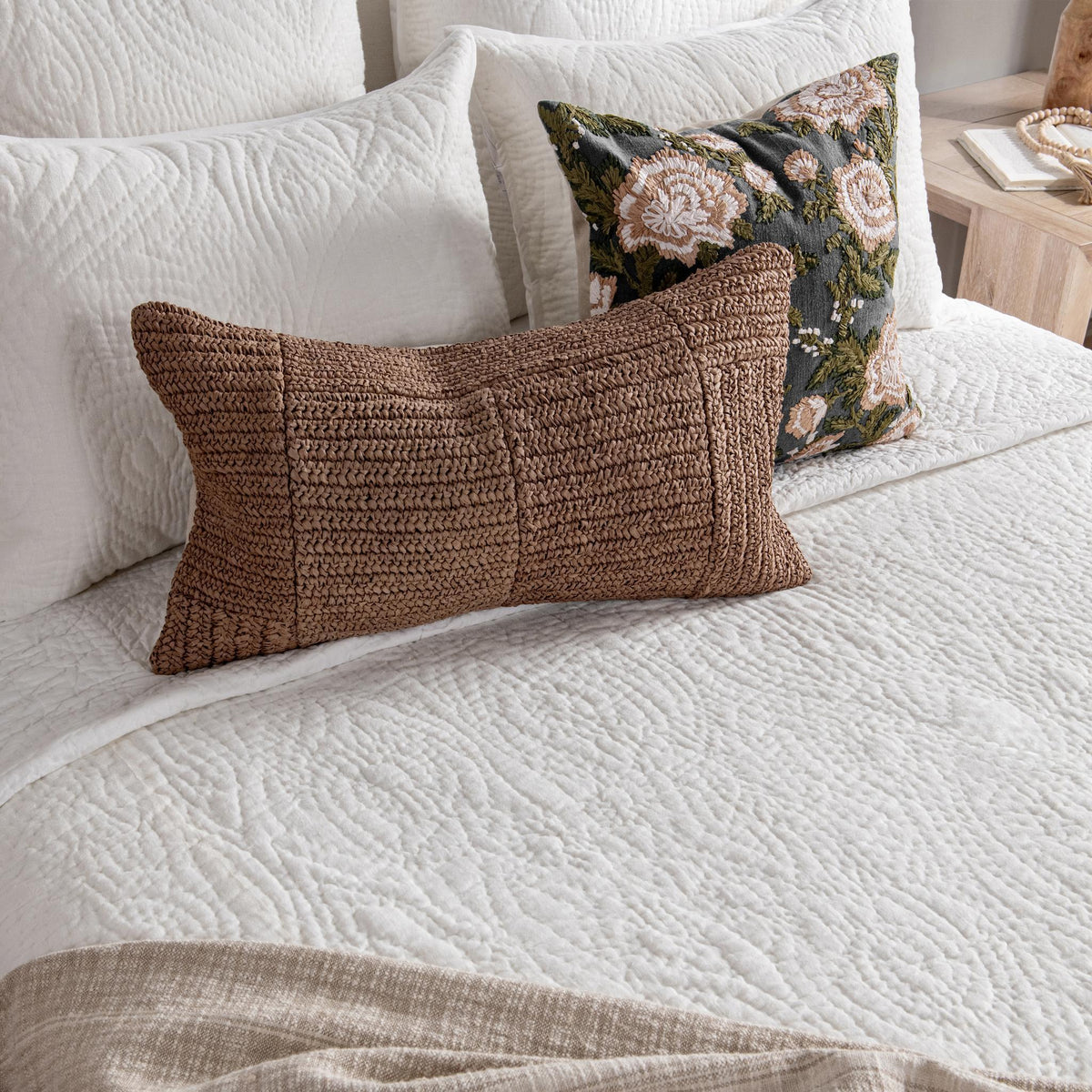Berkshire Linen Quilt Collection
